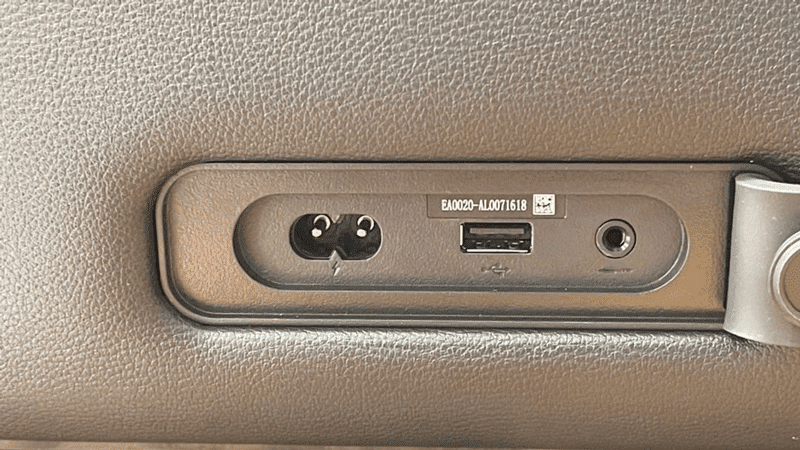 اسپیکر جی بی ال مدل پارتی باکس ON THE GO 3 one the go 2
